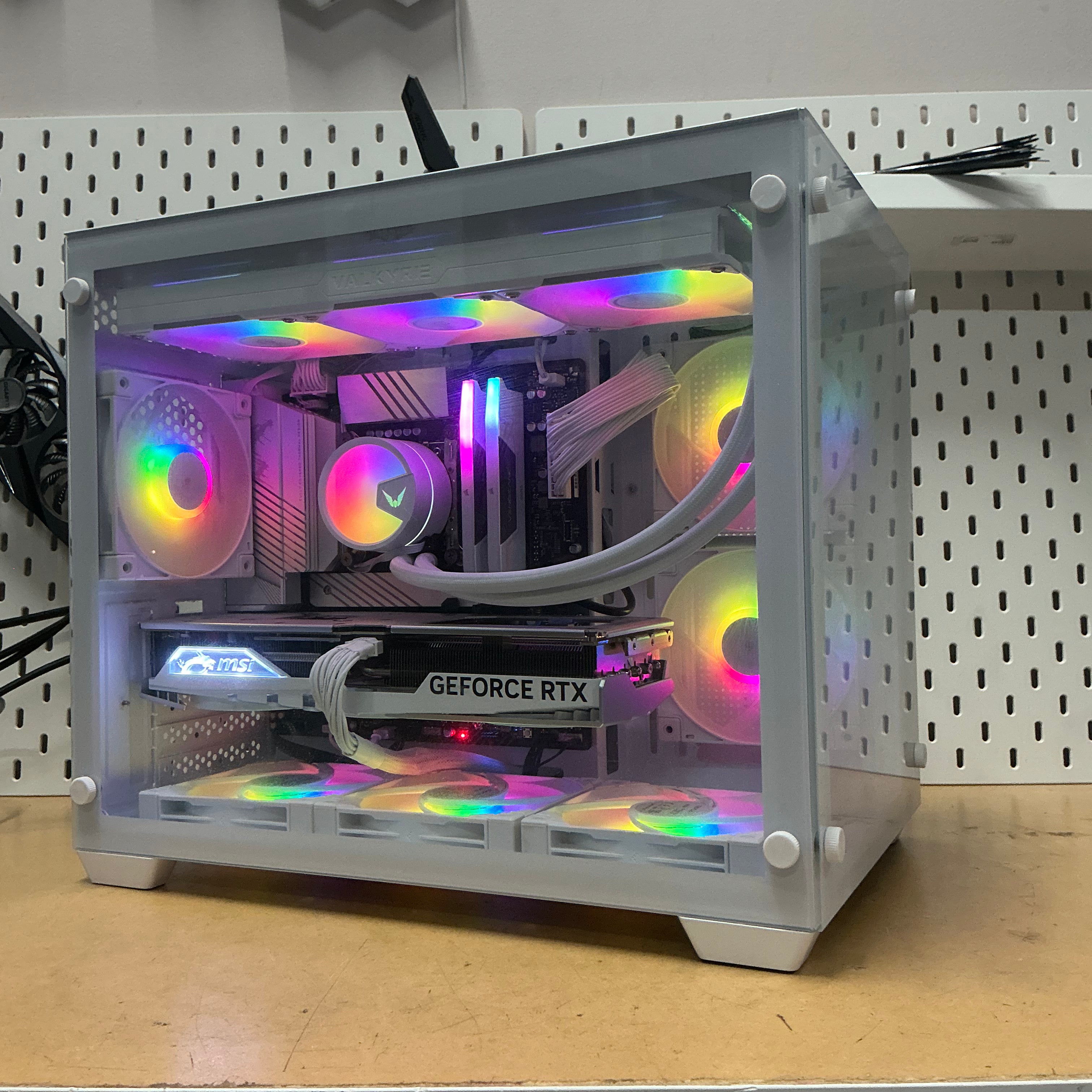 Pre-owned INTEL i7-13700KF with RTX 4070 TI Gaming PC Desktop