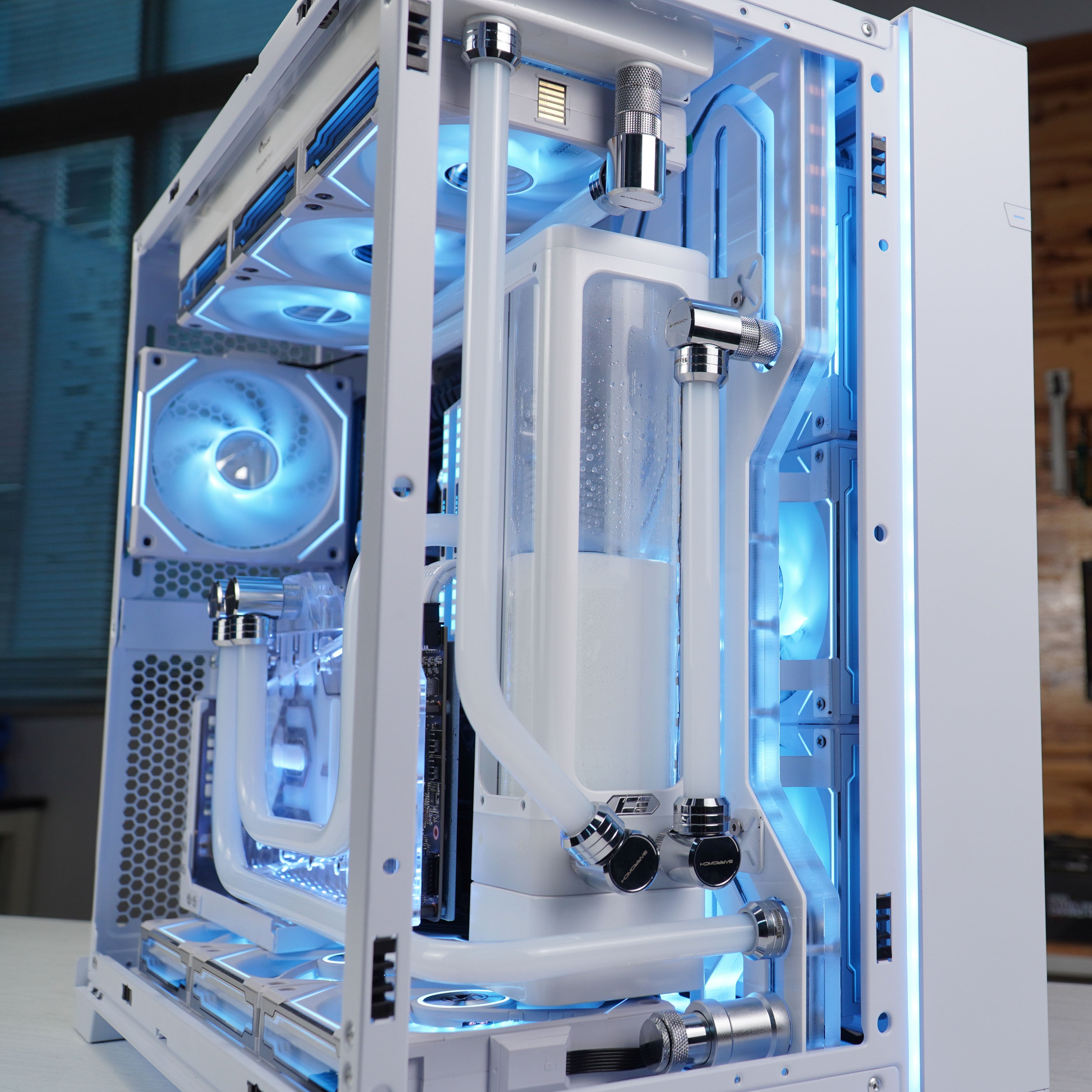 Lian Li O11 Dynamic EVO Water Cooled Kit